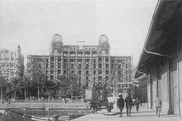 Edificio Carbonell - Edificio Carbonell. Foto antigua