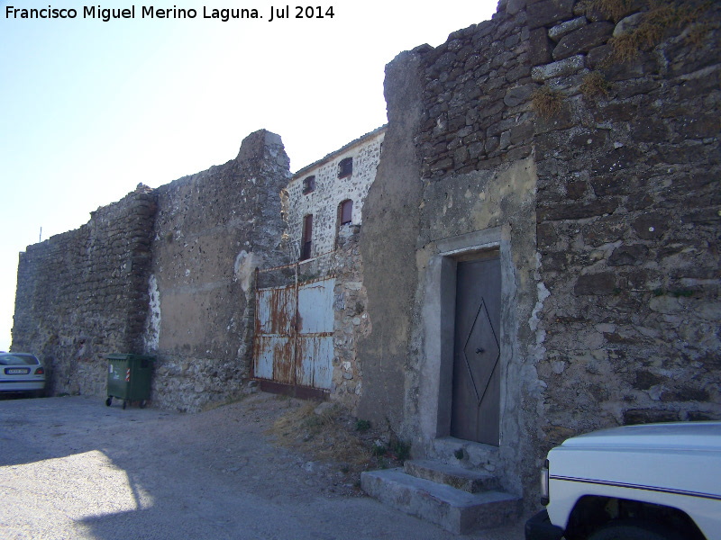 Murallas de Iznatoraf - Murallas de Iznatoraf. Paseo de las Torres