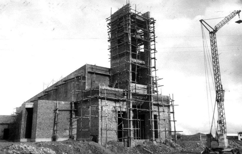 Iglesia de Mara Auxiliadora - Iglesia de Mara Auxiliadora. Foto antigua. Construyendose.