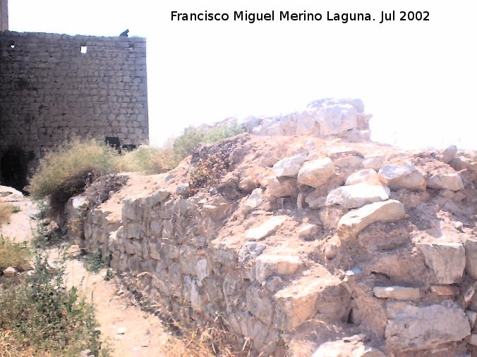 Castillo Viejo de Santa Catalina - Castillo Viejo de Santa Catalina. Restos de la original muralla entre el Parador y el Castillo posiblemente torren defensivo de una antigua puerta