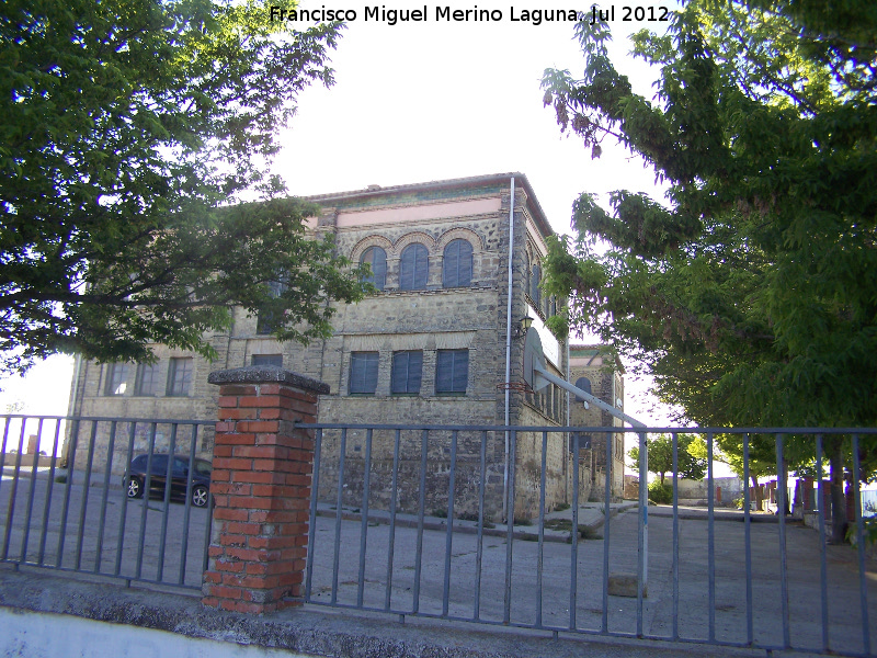 Colegio General Saro - Colegio General Saro. 