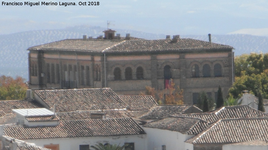 Colegio General Saro - Colegio General Saro. Desde la Torre del Portillo del Santo Cristo