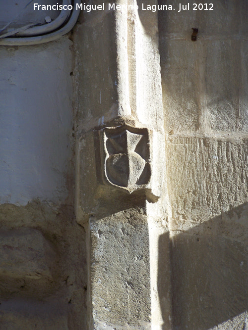 Palacio de los Granada Venegas - Palacio de los Granada Venegas. Detalle de la portada