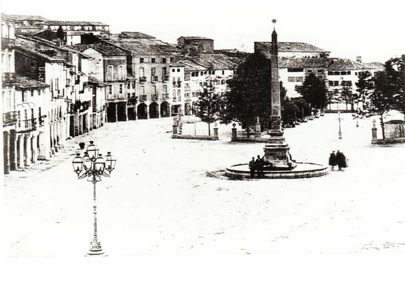 Fuente de la Estrella - Fuente de la Estrella. Foto antigua