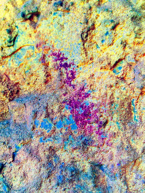 Pinturas rupestres Abrigo Este de las Pe�as de Castro III - Pinturas rupestres Abrigo Este de las Pe�as de Castro III. Tratada con Dstretch