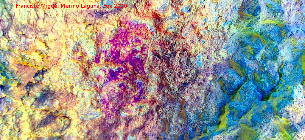Pinturas rupestres Abrigo Este de las Pe�as de Castro III - Pinturas rupestres Abrigo Este de las Pe�as de Castro III. Tratada con Dstretch