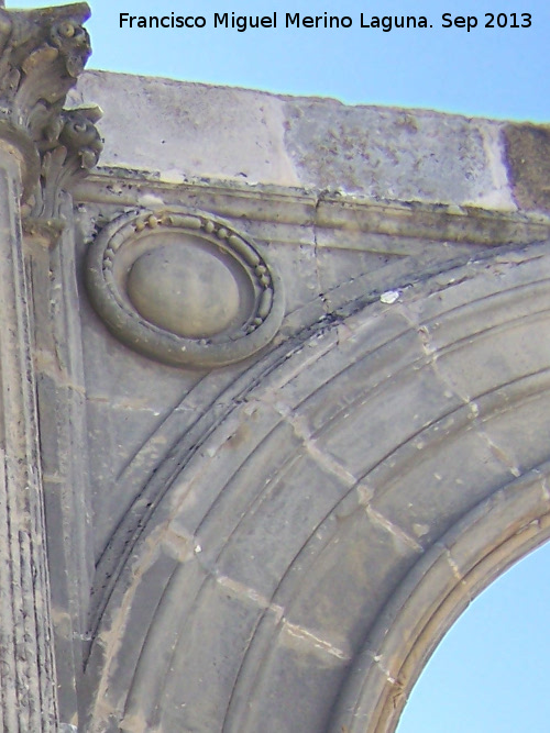 Enjuta - Enjuta. Iglesia de Santo Domingo. La Iruela