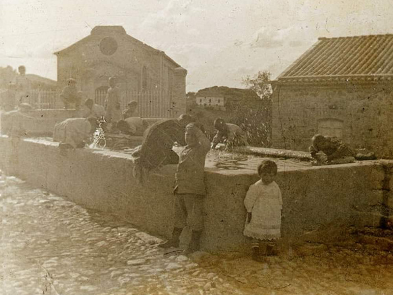 Pilar Nuevo - Pilar Nuevo. Foto antigua
