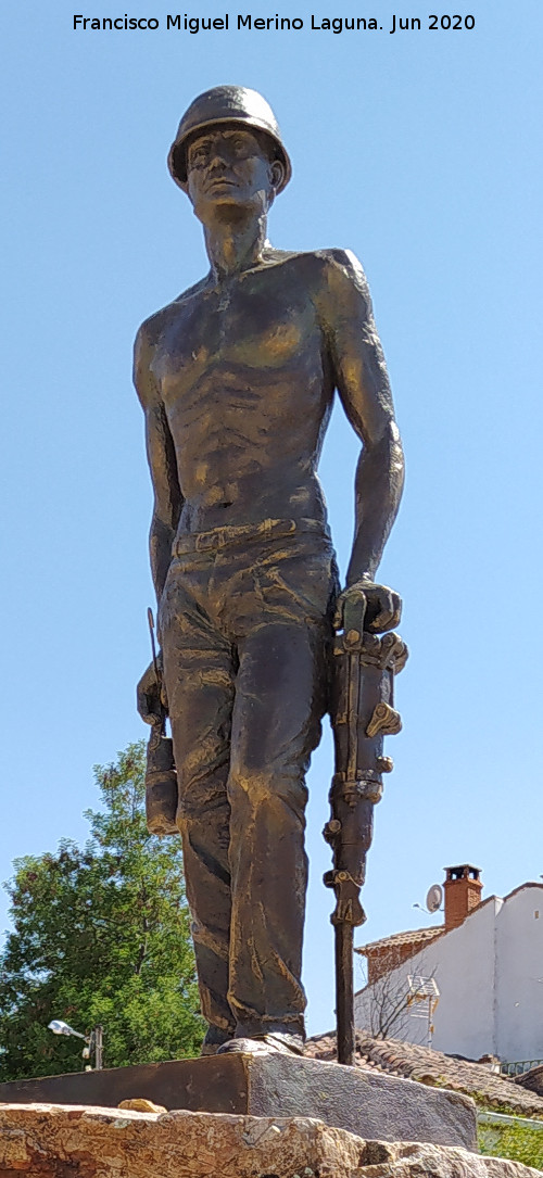 Monumento al Minero del Centenillo - Monumento al Minero del Centenillo. Estatua