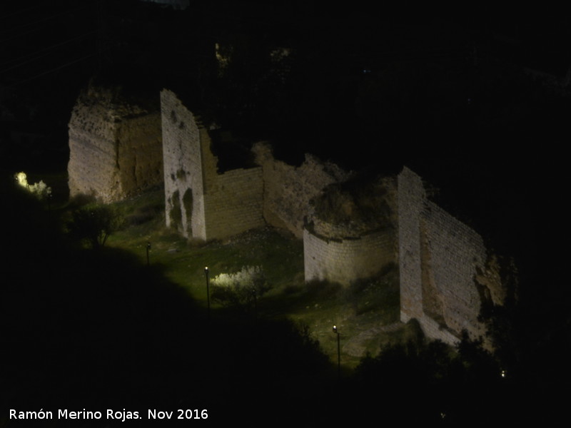 Muralla de Jan - Muralla de Jan. Muralla Norte de noche