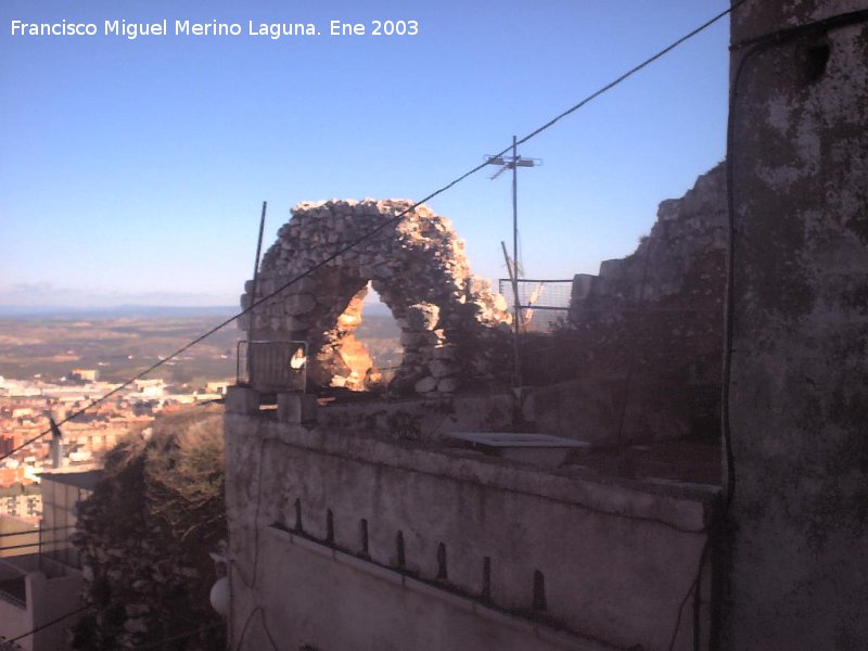 Muralla de Jan. Torren del Arco - Muralla de Jan. Torren del Arco. Puerta de acceso al habitculo desde el paso de guardia