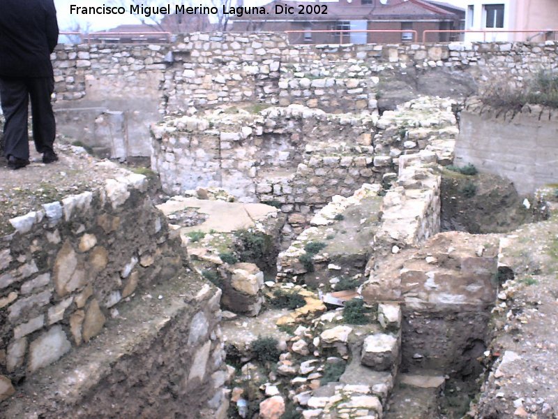 Muralla de Jan. Puerta del Aceituno - Muralla de Jan. Puerta del Aceituno. En teora donde estuvo la Puerta del Aceituno