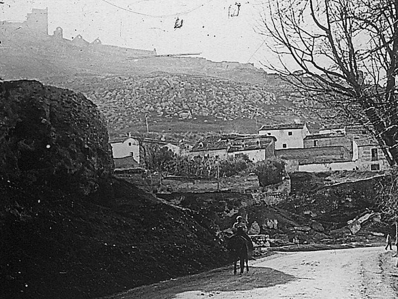 Muralla de Jan. Lienzo de la Carretera de Crdoba - Muralla de Jan. Lienzo de la Carretera de Crdoba. Foto antigua