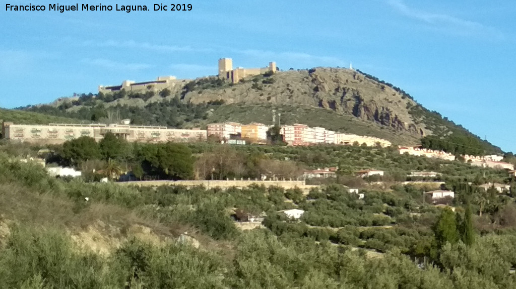 Cerro de Santa Catalina - Cerro de Santa Catalina. Desde la Carretera al Puente de la Sierra