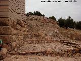 Torreparedones. Muralla. Continuacin de la muralla desde la Puerta Oriental