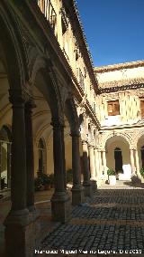 Convento de Santo Domingo. Patio