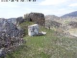 Castillo de Montejcar. Patio de armas