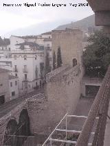 Muralla de Jan. Torren del Conde de Torralba. 