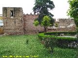 Muralla de la Calle Fernando de Lara. Torren y muralla