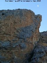 Poblado del cobre de la Cerradura. Con la luna sobre el poblado