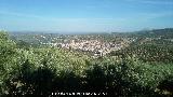 Torren de la Atalaya. Desde las Peas Rubias se puede observar la comunicacin visual de La Atalaya con el Castillo de la Pea