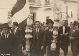 Fiestas de Ntra Sra del Rosario. Recogida de alabarderos y escopeteros. Foto antigua
