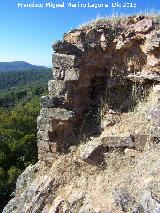 Castillo de Torre Alver. Base de la Torre del Homenaje