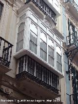 Edificio de la Calle Nueva n 7. Balcn cerrado