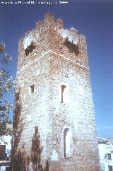 Castillo de Peal. Torre del Reloj