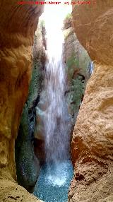 Cueva del Agua. Primera cascada