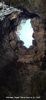 Casas Cueva del T�o Rat�n. Chimenea