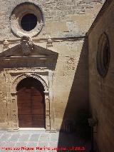 La Mota. Iglesia Mayor Abacial. Claustro. 