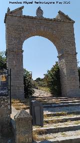 Arco del Santuario. 