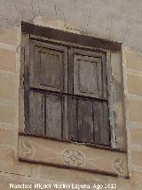 Casa de la Plaza Altozano n 1. Ventana