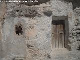 Casas Cueva de Galera. En el Cerro de la Virgen de la Cabeza