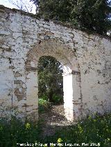 Casera de Palomareja. Arco del patio lateral