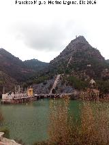 Central hidroelctrica del Tajo de la Encantada. 