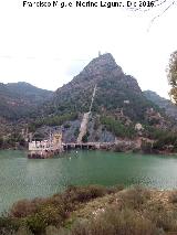 Central hidroelctrica del Tajo de la Encantada. 