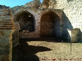 Calatrava la Vieja. Sala del Bao. Arco del bao y arco del trono