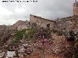 Castillo de la Mua. Restos de murallas