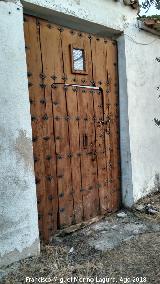 Cortijo de la Pea. Puerta de clavazn