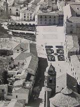 Plaza Vzquez de Molina. Foto antigua area