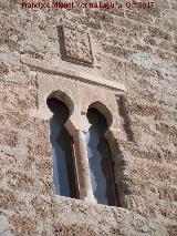 Castillo de Caravaca. Ventana con parteluz