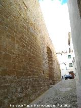 Muralla de la Cava. Calle Puertollano