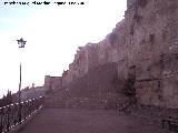 Muralla de San Milln. Como enlaza con la Puerta de Quesada