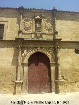 Iglesia de San Pedro. Portada