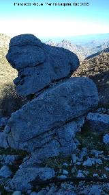 Cordel de la Fuente del Espino. Roca junto a la Fuente del Espino