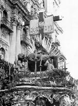 Semana Santa. El paso de la Virgen de las Angustias 1956