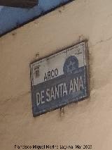 Arco de Santa Ana. Placa