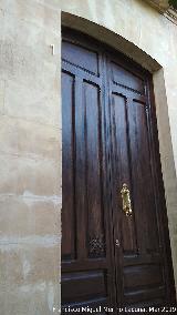 Casa de la Calle Corredera de San Fernando n 1. Puerta con mirilla